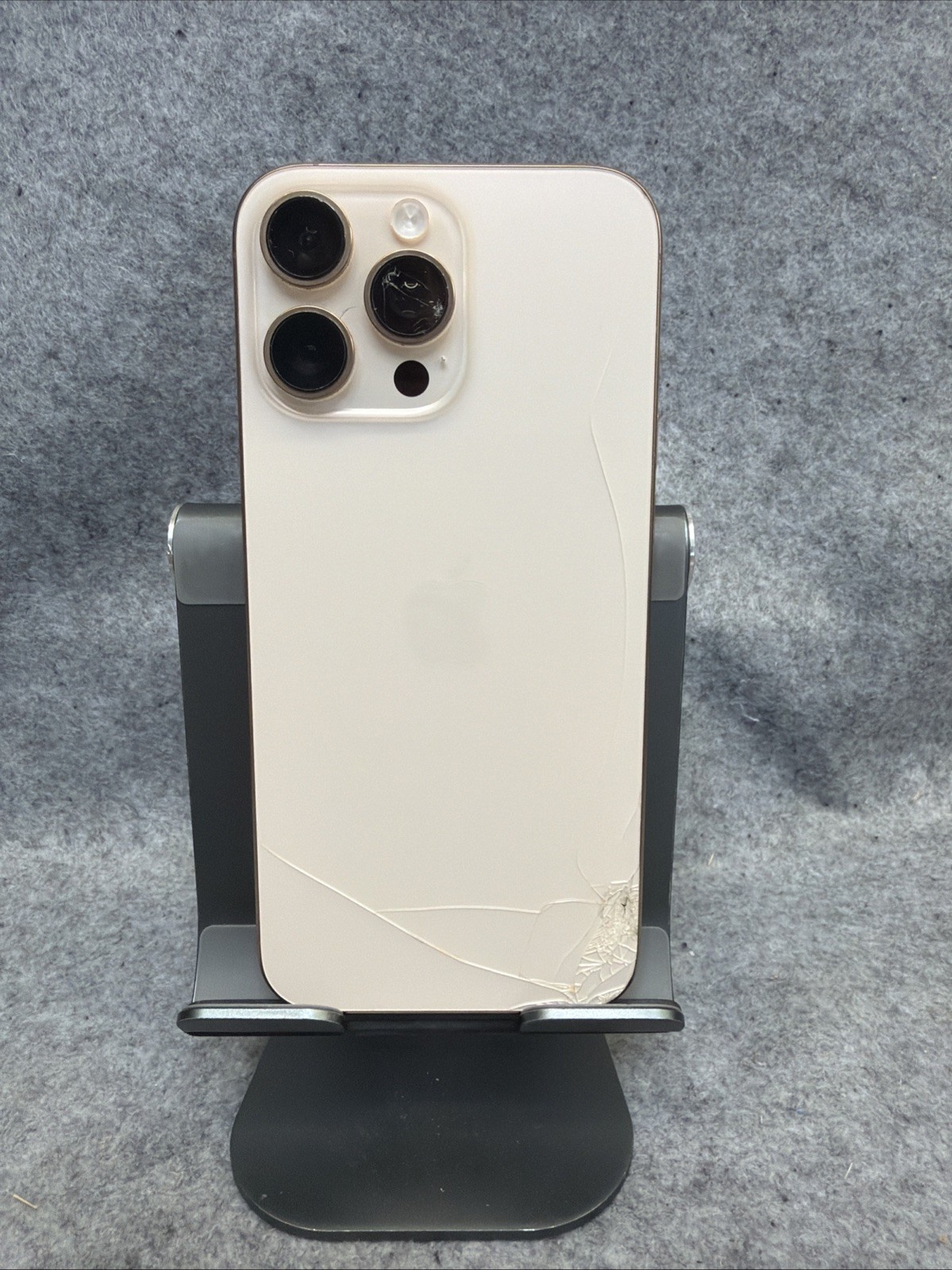 Apple iPhone 16 Pro Max – 256 GB – Desert Titanium Dish Boost See Description