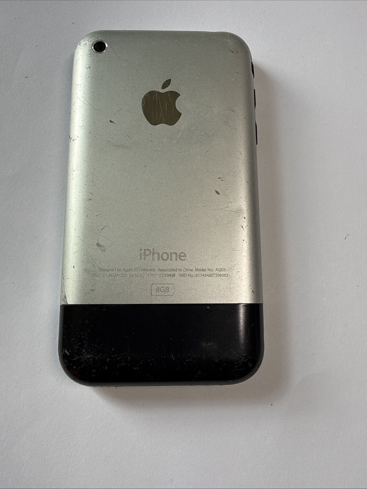 Apple iPhone 1st Generation – 8GB – Black – A1203 (GSM)