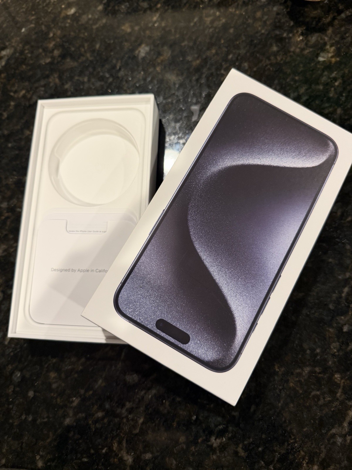 Apple iPhone 15 Pro Gray Bar Style Smartphone with 48MP Rear Camera