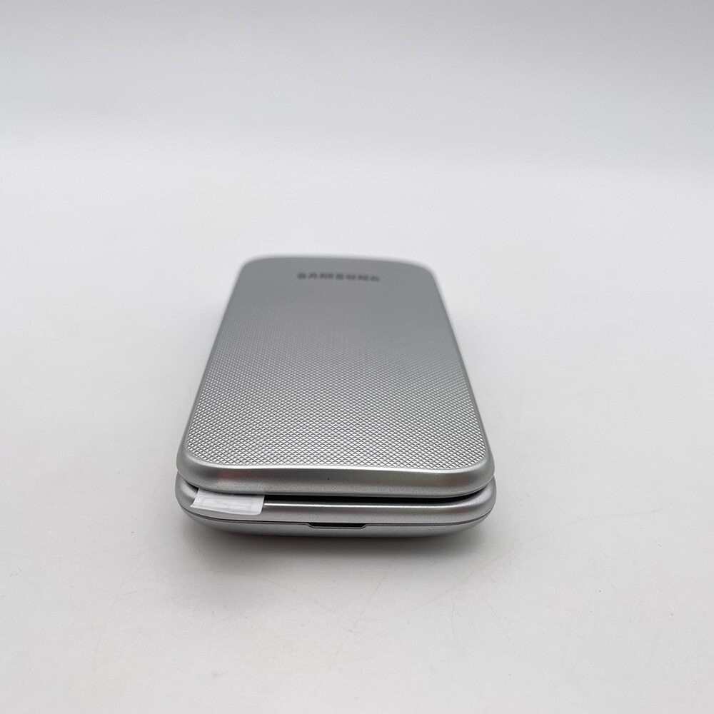 Original Samsung C3520 1.3MP GSM MP3 Bluetooth unlocked flip phone