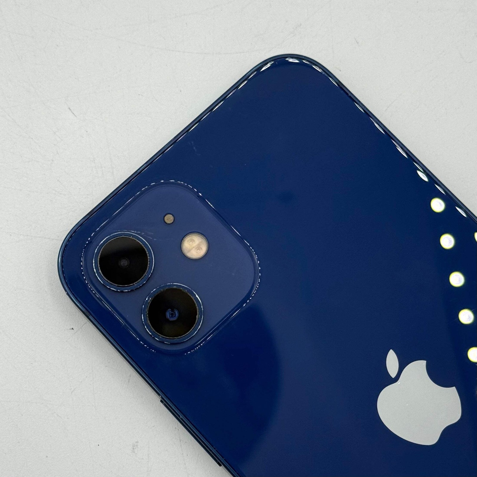 Unlocked Apple iPhone 12 64GB Blue MGFP3LL/A
