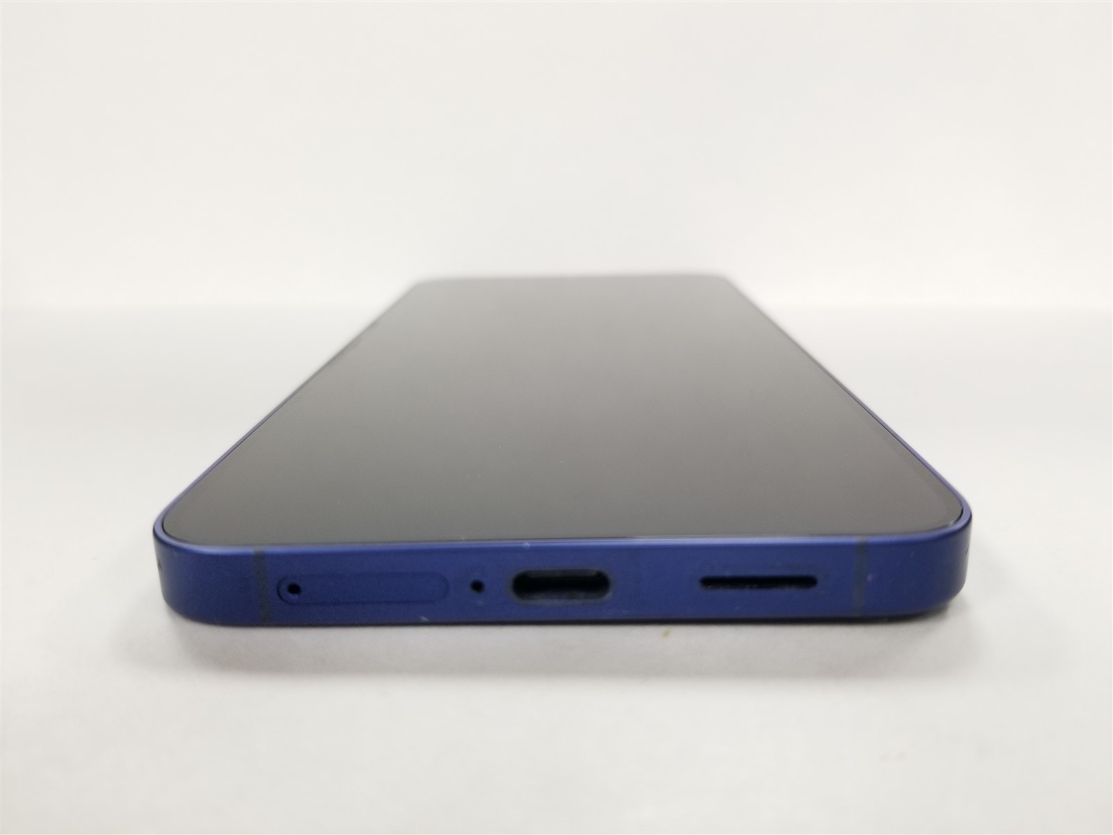 Samsung Galaxy S25+ 256GB Navy SM-S936U Read Description Details JMM670