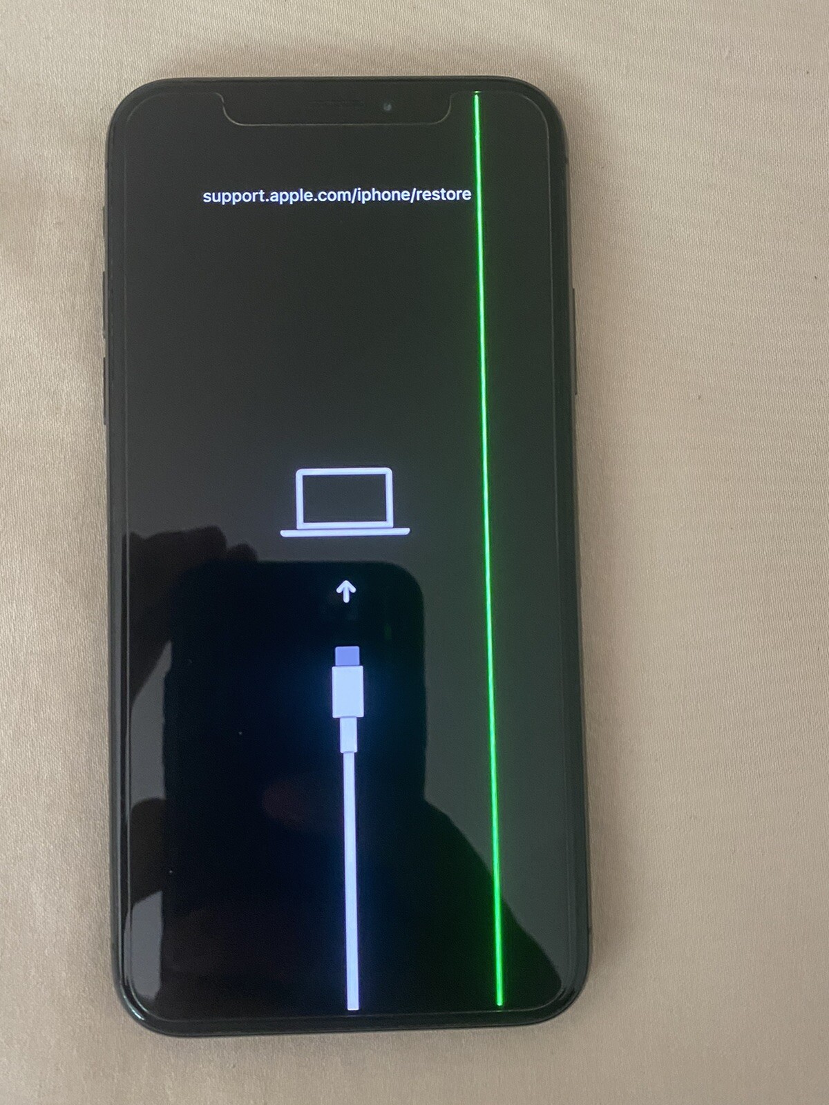 Apple iPhone X – 256GB – Space Gray (Verizon) A1865 (CDMA + GSM)