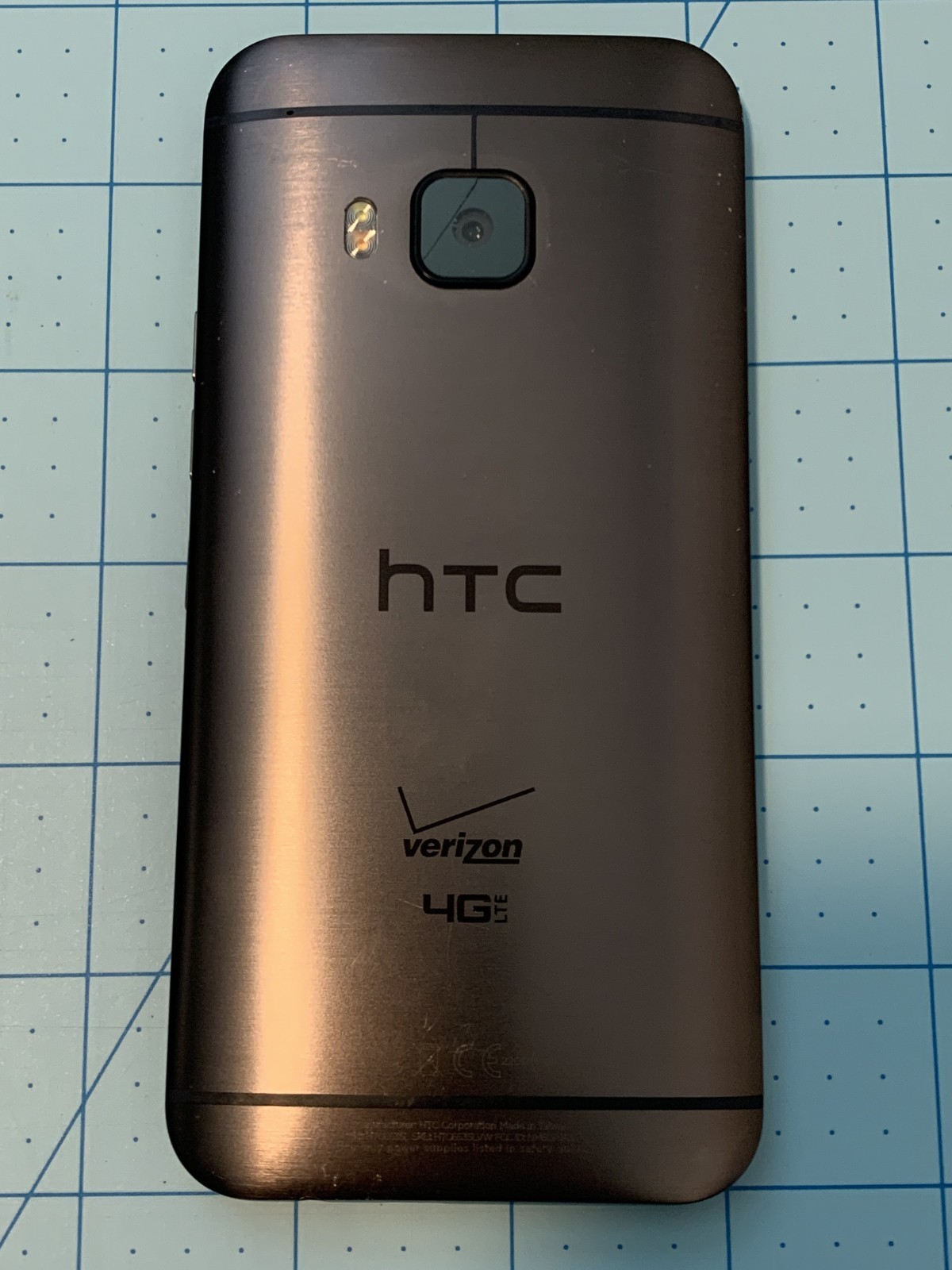 HTC One M9 32GB Dark Gray Verizon Android Quad Core Smartphone Tested HTC6535LVW