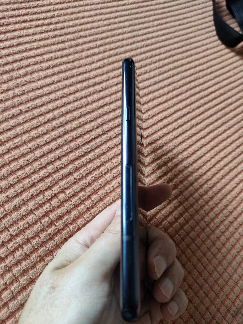 95% ne w LG G8 Thin Q Factory UNlocked for any carrier Android Smartphone