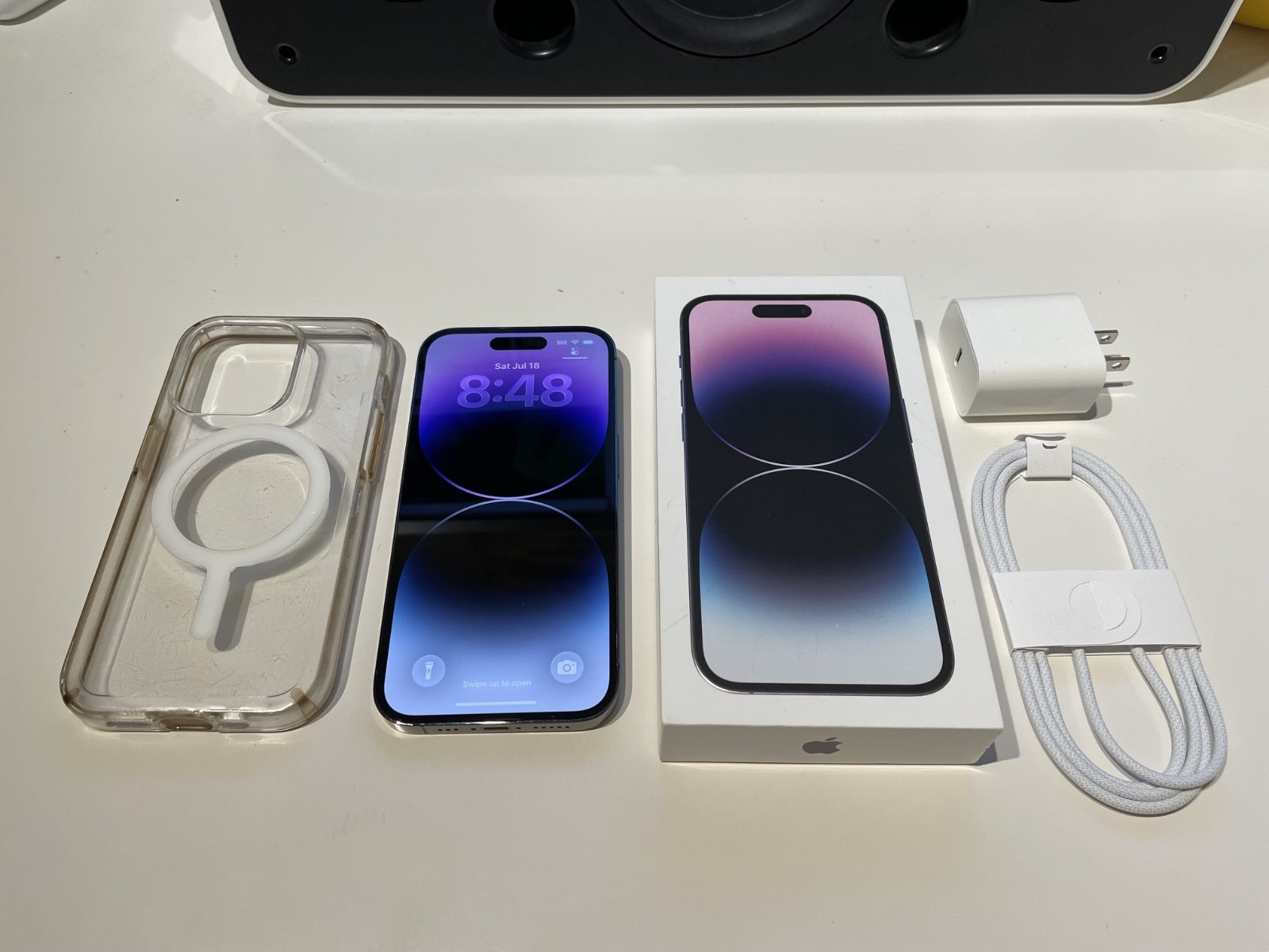 Apple iPhone 14 Pro – 256 GB – 100% Battery – Deep Purple (Unlocked)