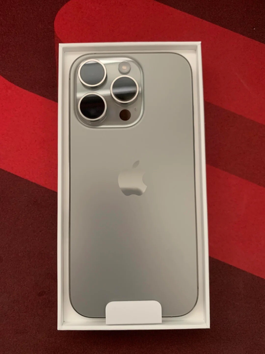 iphone 16 pro max TikTok Installed