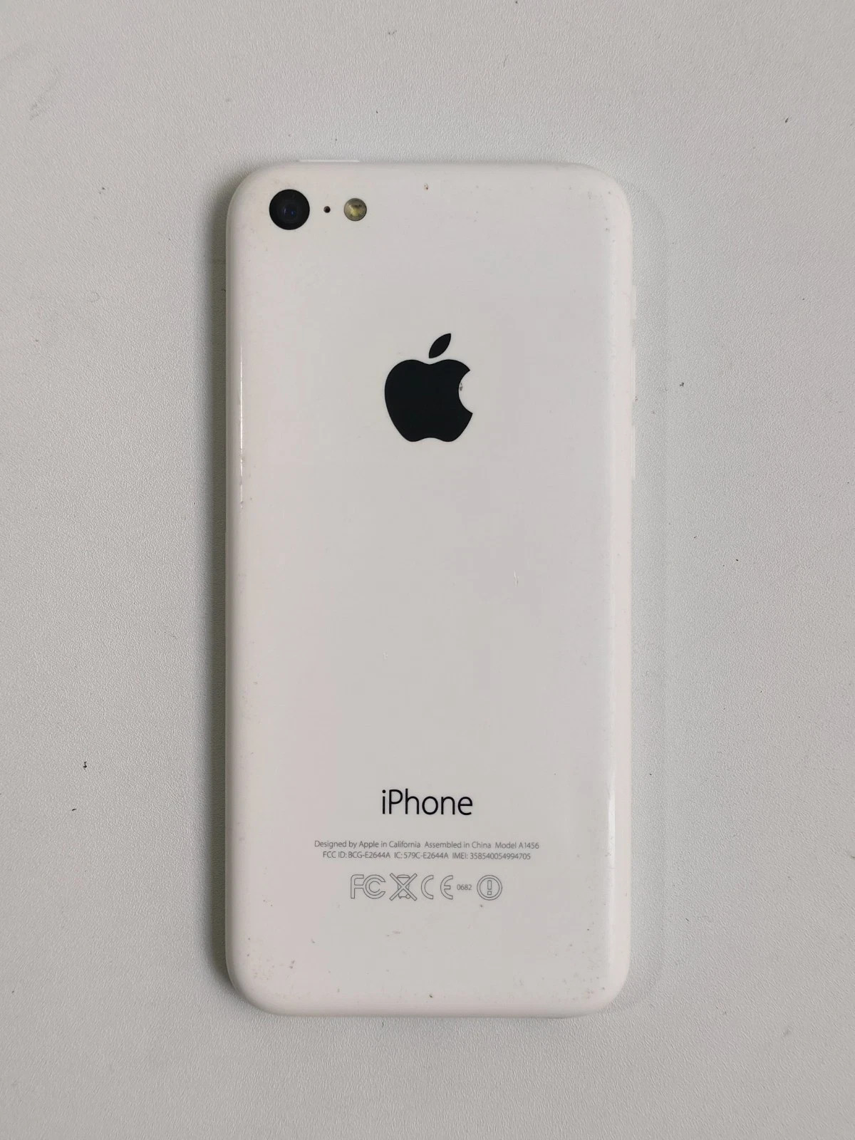 Apple iPhone 5c – 8-16-32B Factory UNlocked(any carrier) 4” 8MP Good Gift