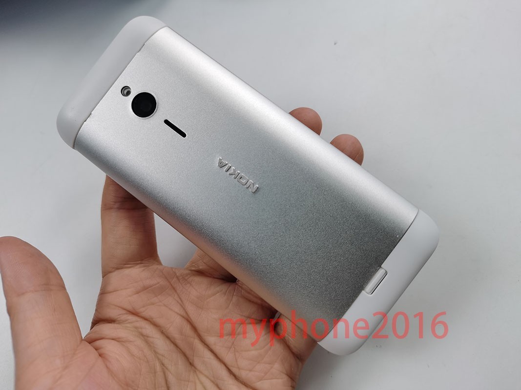 Nokia 230 – 16MB RAM – (Unlocked) Bluetooth 2G GSM 900/1800 Mobile phone