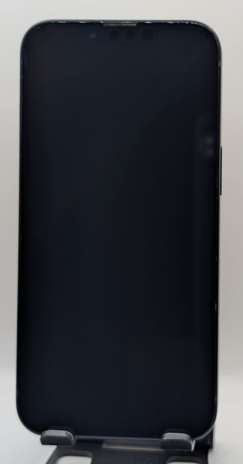 Apple iPhone 13 – 128 GB – Midnight (Metro) (Minor Scratching). ~624~