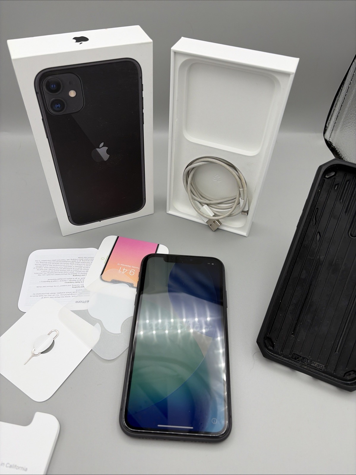 Apple iPhone 11 Pro 64 GB Black AT&T, T-Mobile, Verizon Unlocked