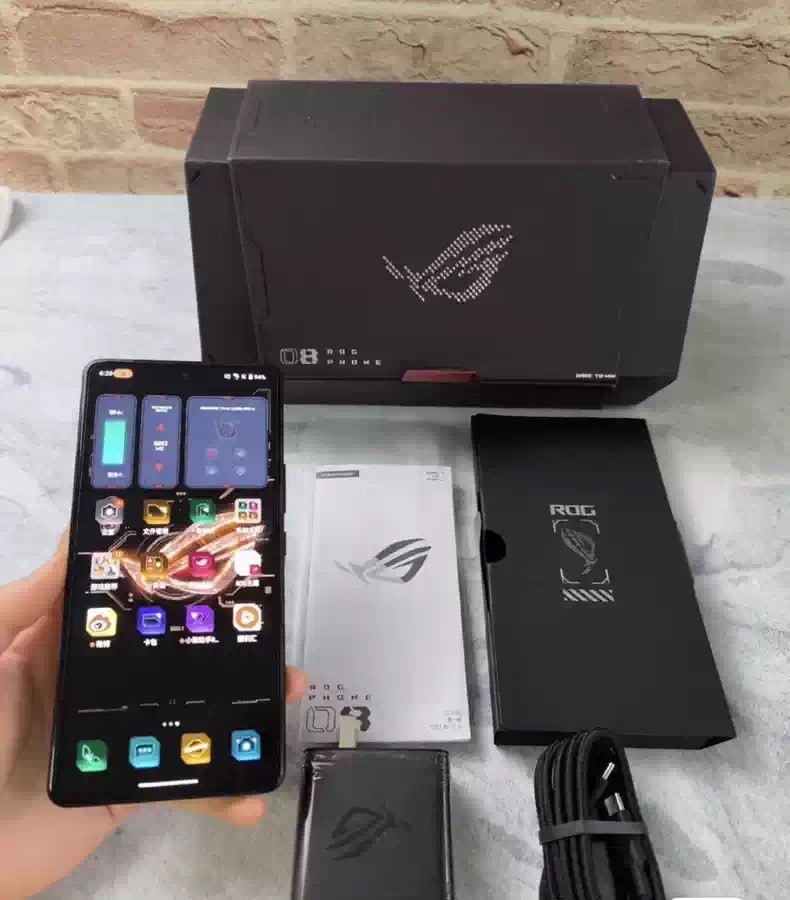 Asus ROG Phone 8 / 8 pro 6.78″ 50MP 5G 16+512GB Android gaming phone Global