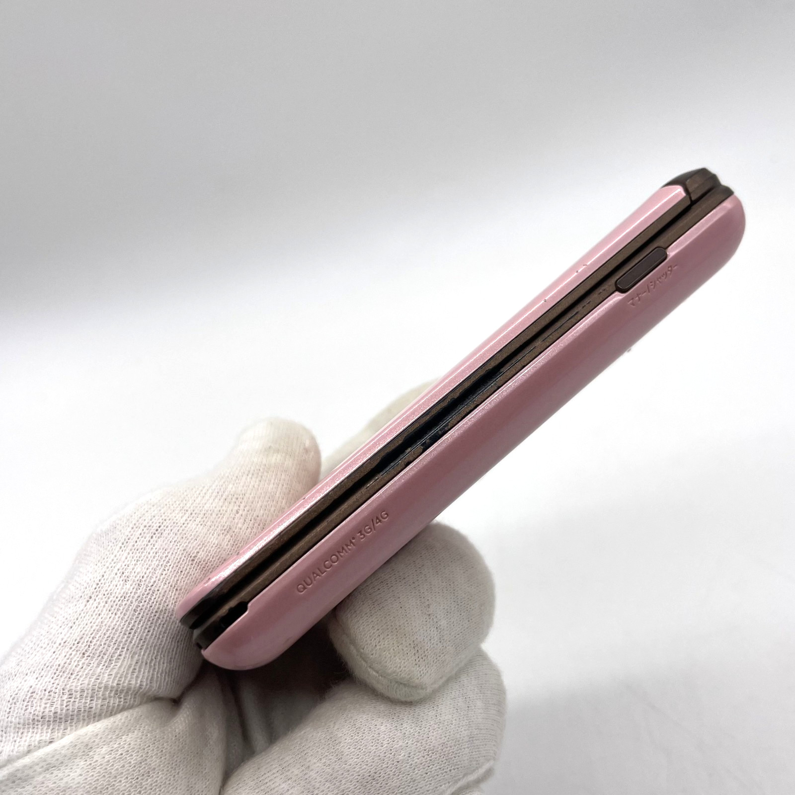 KYOCERA GRATINA KYF31 Pink Android Flip Phone Unlocked SIM Free Japan Clean