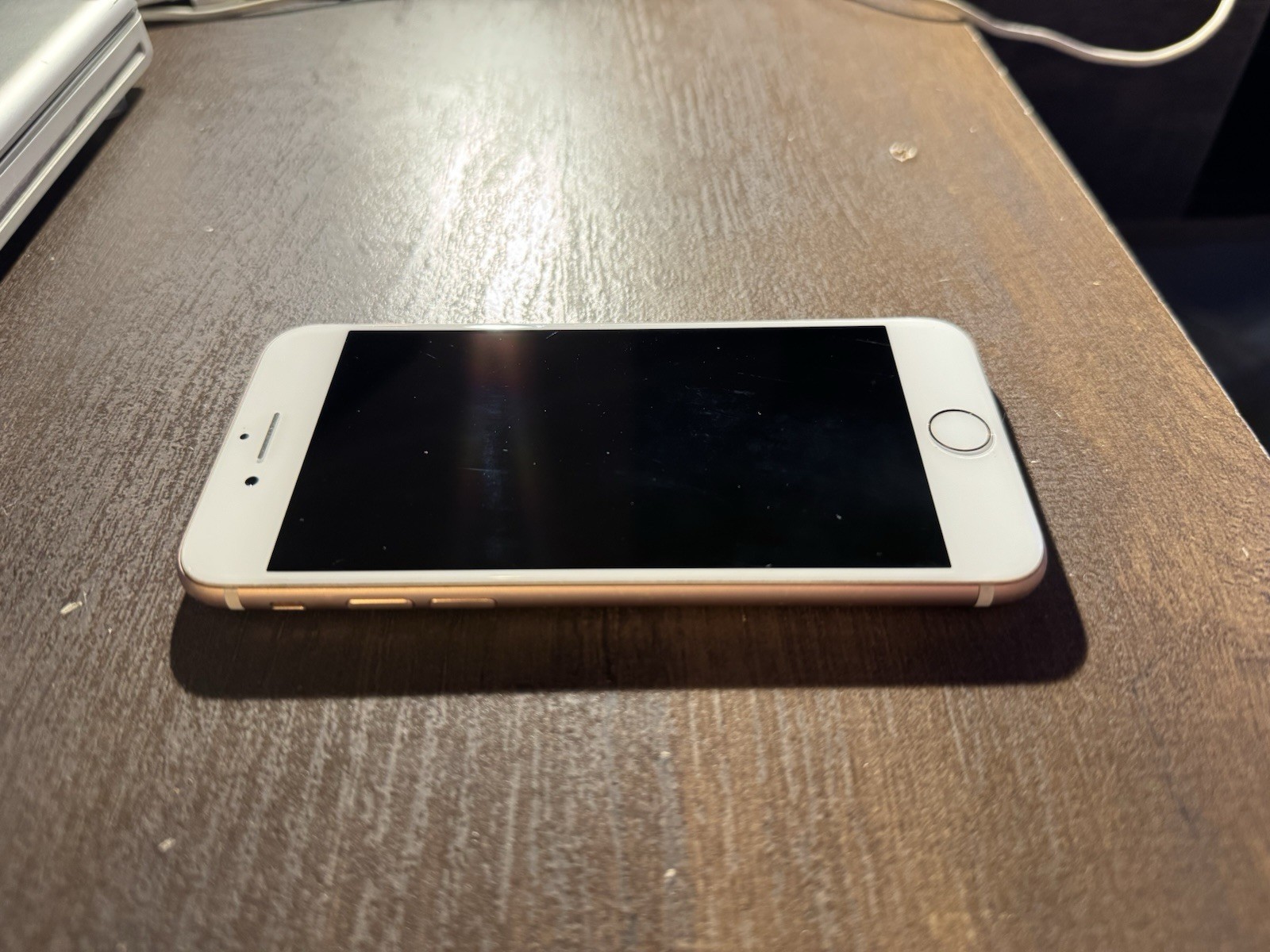 iPhone 7 32gb Rose Gold Unlocked – Used Good – Low Batt