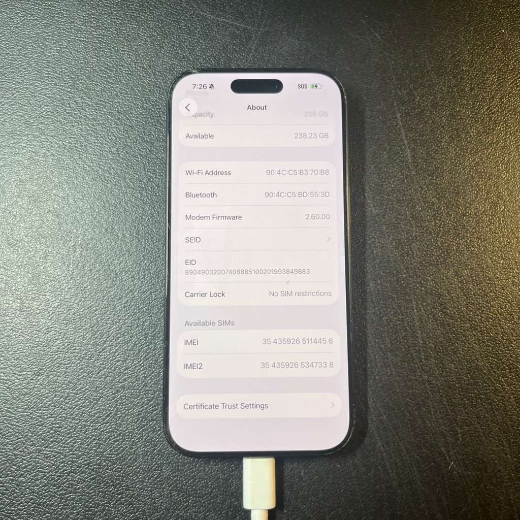 Apple iPhone 16 Pro – 256 GB – Black Titanium (Unlocked) – Cracked Back/READ