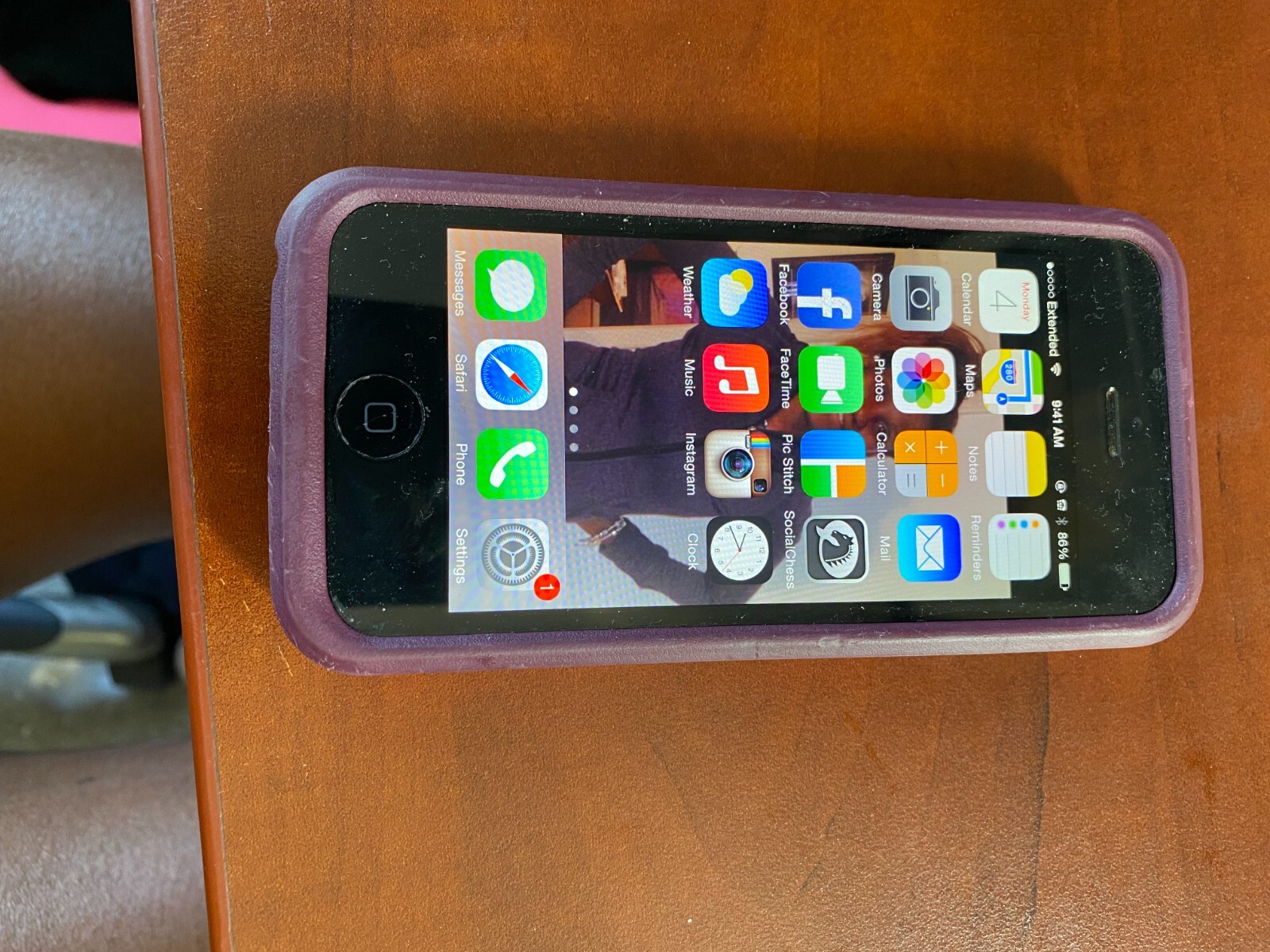 Apple iPhone 1st Generation – 16GB – Black (Sprint)