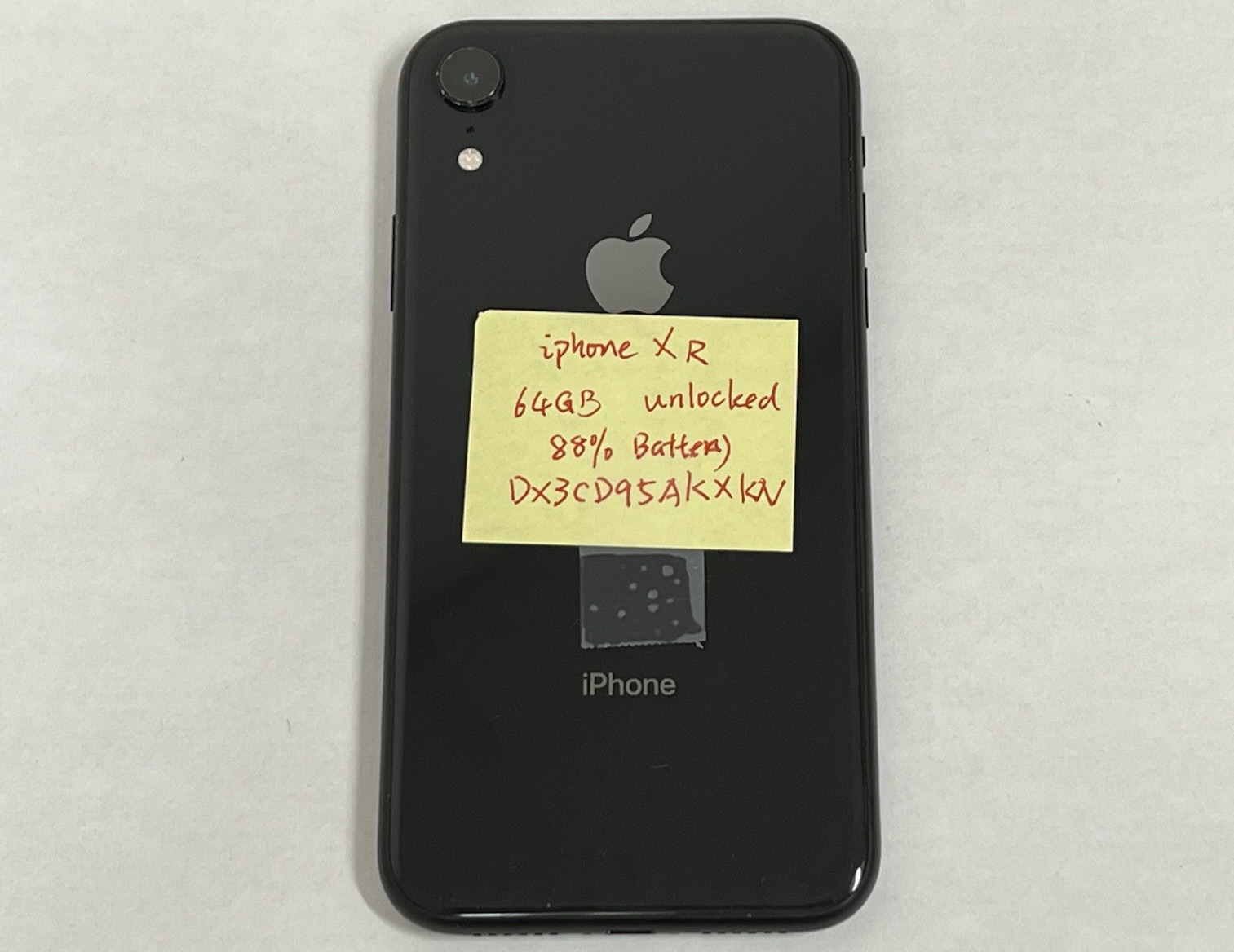 Apple iPhone XR 64 GB-Unlocked-Good Battery