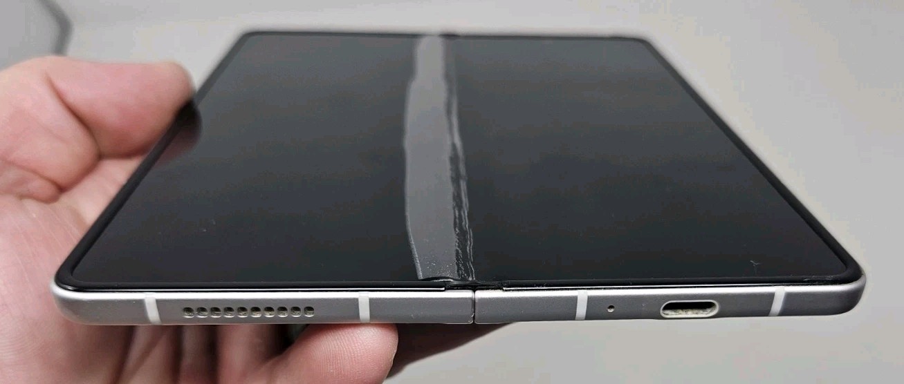 Samsung Galaxy Z Fold 3 5G Silver Internal Screen Not Working PARTS SM-F926U1