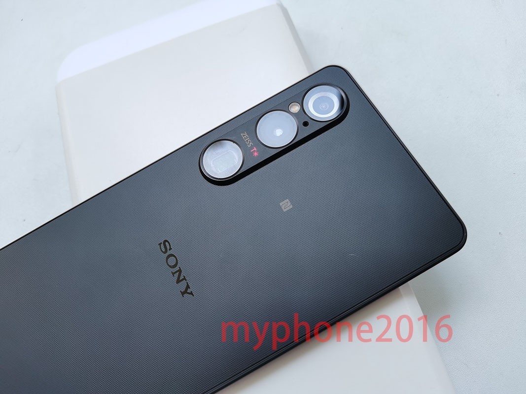 Sony Xperia 1 VI (Unlocked) Android 256GB + 12GB Nano-SIM + eSIM Docomo version