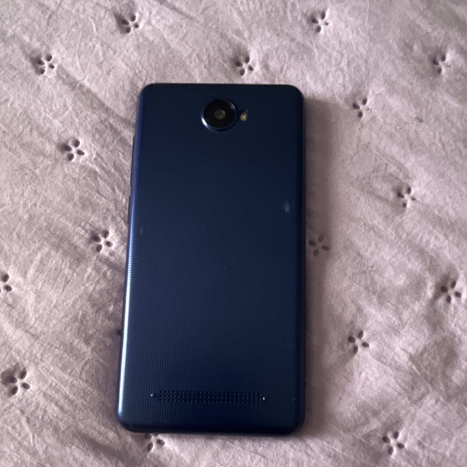 Alcatel Blue Bar Touchscreen Smartphone Micro USB Connectivity Cell Phone