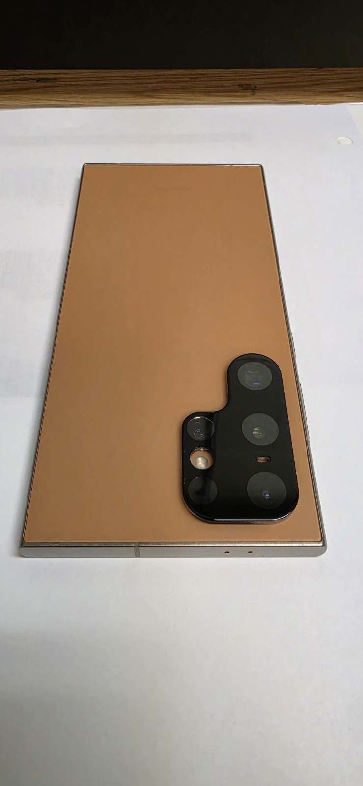 Samsung Galaxy S24 Ultra Unlocked Titanium Orange SM-S928U Bar