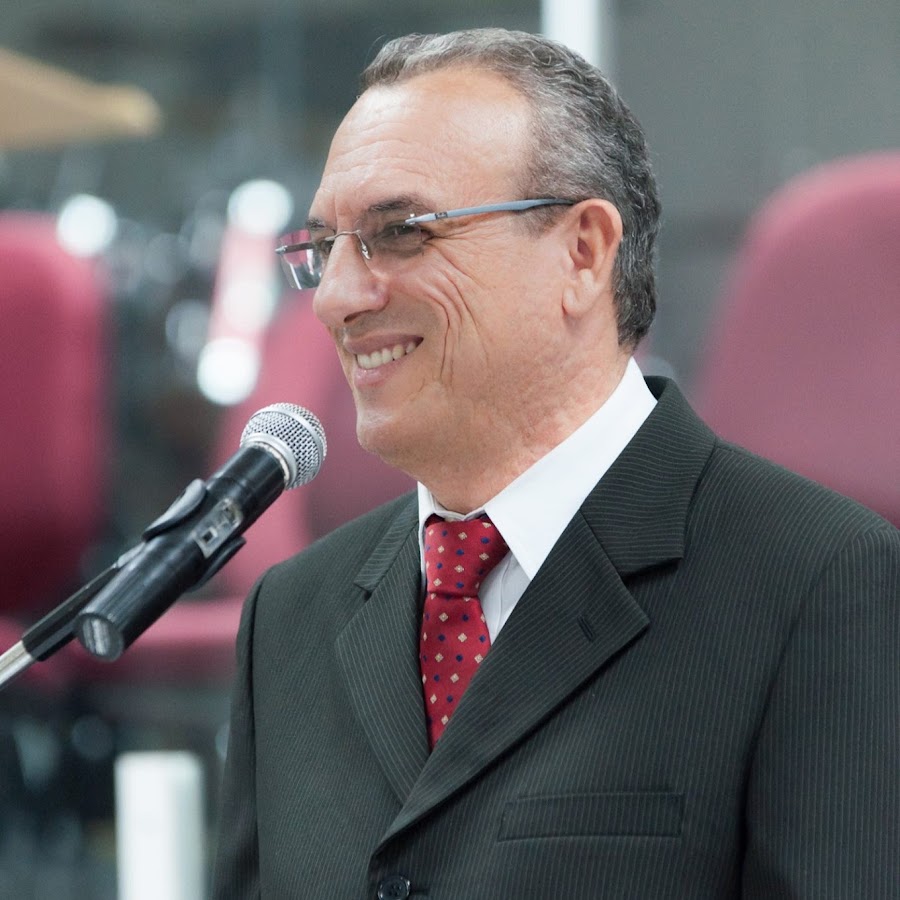 Pr. Edvaldo Bueno